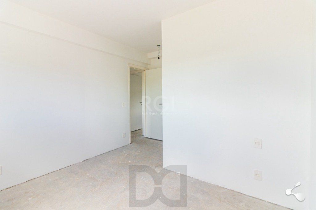 vende 03 dormitórios, living para dois ambientes, banheiro social, cozinha com churrasqueira e área de serviço com garagem — foto 5