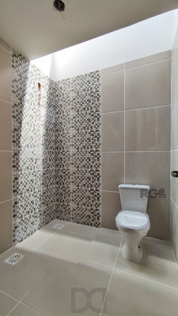 Sobrado Pronto, no Jardim Itu-Sabará: 2 Dormitórios, 1 Suíte. — foto 8