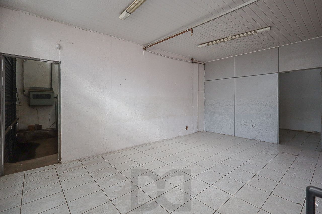 Prédio Comercial com entrada para caminhão — foto 29