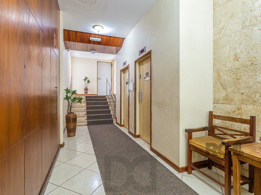 Apartamento de 3 quartos, 1 suíte, andar alto — foto 3