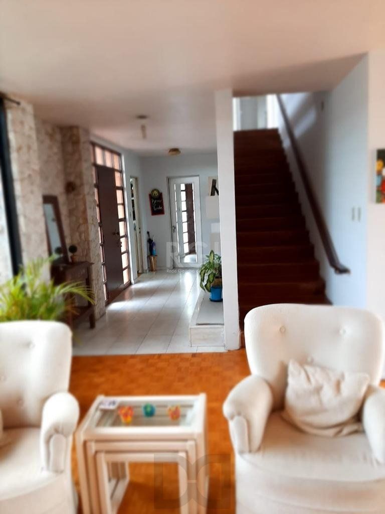 Vende casa com 05 quartos e garagem para 5 carros. — foto 12