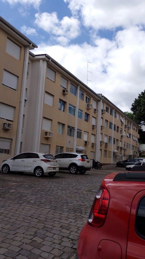 Com 2 quartos espaçosos, 1 banheiro, e 1 vaga de garagem — foto 11