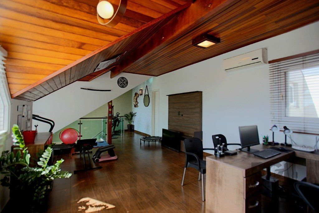 Casa 3 dormitórios, 300m², 3 banheiros, 4 garagens, Bairro Ecoville — foto 45