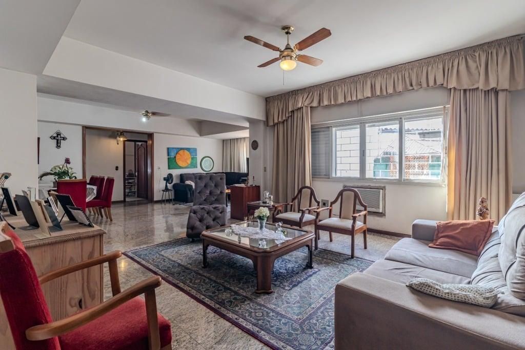 Vendo apartamento no bairro Floresta, em frente ao colégio Marista São Pedro. com 143,00m2 de área privativa — foto 20