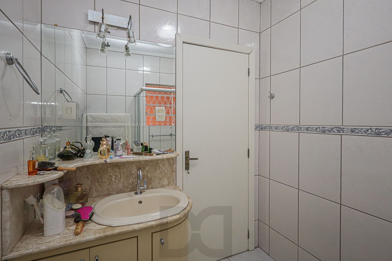 Casa a venda, 3 quartos sendo 1 suíte, 166m² no bairro Passo da areia, Porto Alegre — foto 30