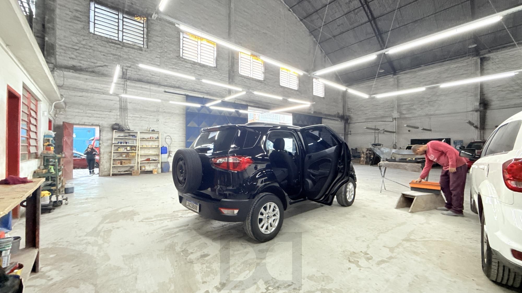 VENDE PAVILHÃO COM 1036 M² CONSTRUÍDOS EM TERRENO DE 1156M² COM TESTADA DE 29,20². — foto 17