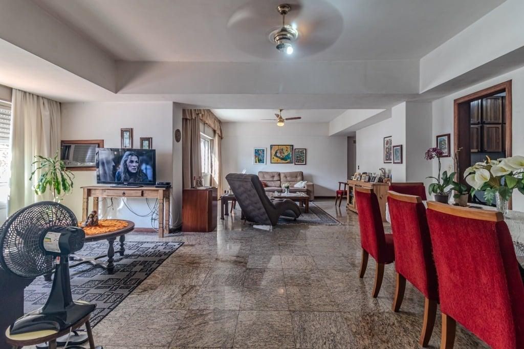 Vendo apartamento no bairro Floresta, em frente ao colégio Marista São Pedro. com 143,00m2 de área privativa — foto 19