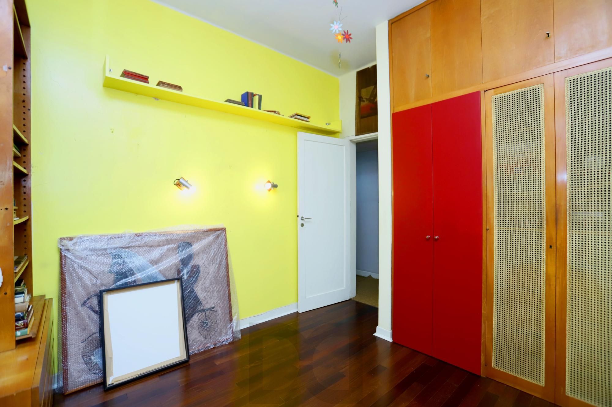 Casa no Bairro Petrópolis em Porto Alegre - Rua calma junto Av. Protásio Alves — foto 28