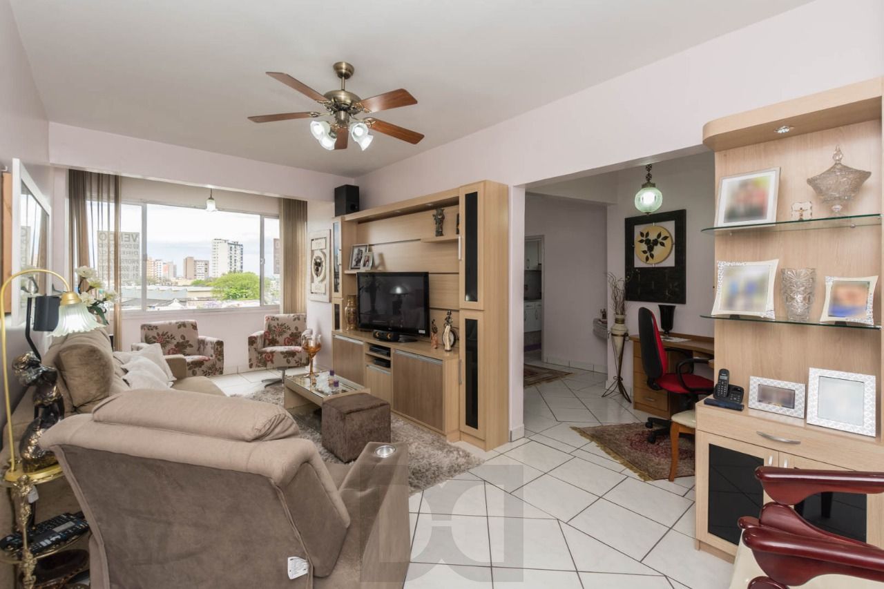 Apartamento, 2 dormitórios, 2 banheiros, 114m², Bairro Floresta — foto 1