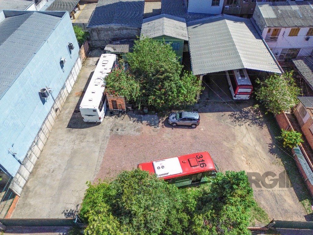 Vendo com exclusividade, 50m da PUC, terreno com 960 m2, 30,00m x 32,00m — foto 1