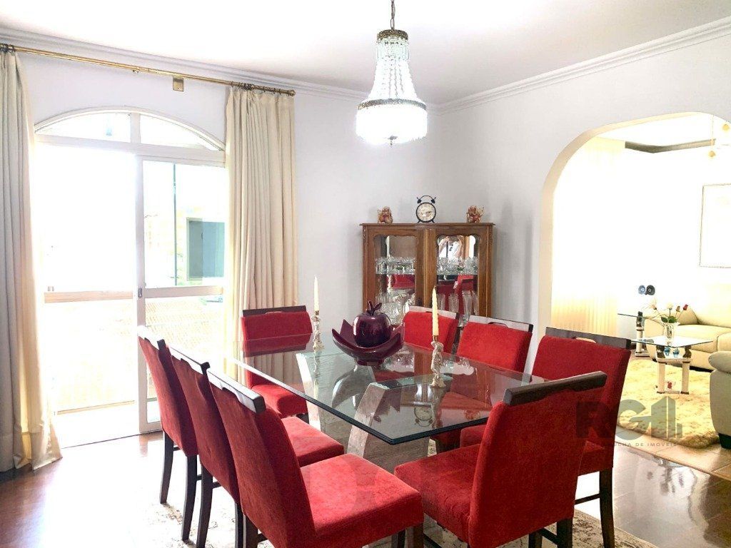 apartamento de 3 dormitórios , transformado em 2 com fácil reversão, Living para dois ambientes, com sacada fechada. — foto 5