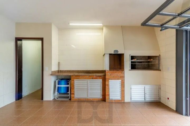 Casa 4 quartos com 233 m2 — foto 19