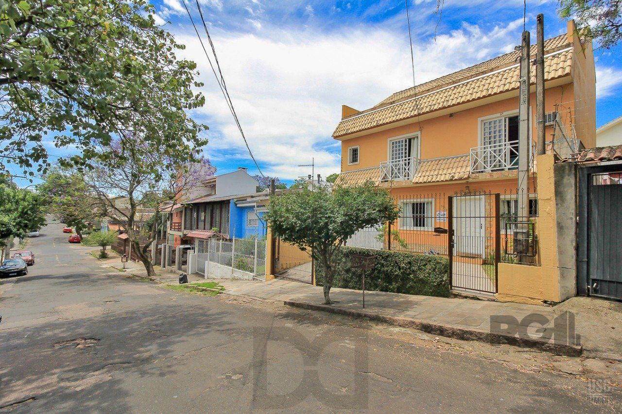 Casa no bairro Tristeza 3 dormitórios — foto 3