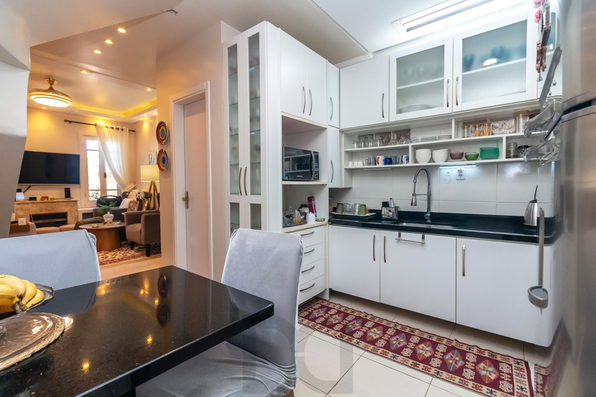 Casa a venda na Zona Sul com 3 dormitórios e 2 vagas de garagem — foto 6