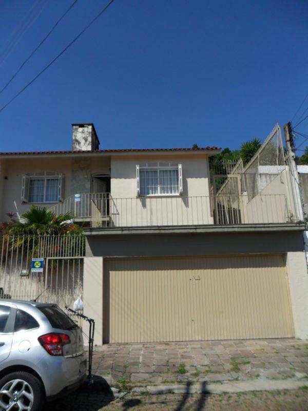 Casa para Venda - 348m², 3 dormitórios, sendo 1 suites, 2 vagas - Medianeira — foto 1