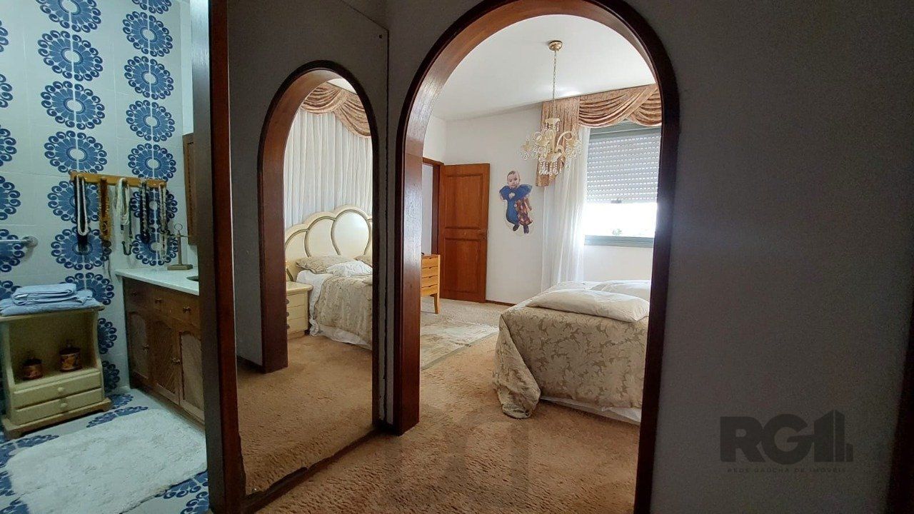 Casa para Venda - 347m², 3 dormitórios, sendo 3 suites, 3 vagas - Sétimo Céu — foto 13