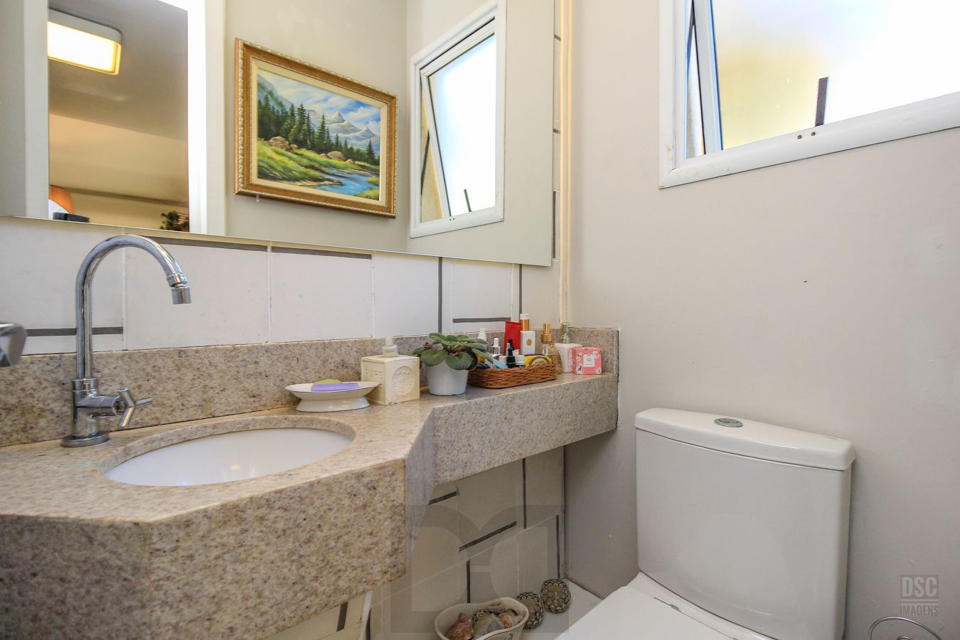 Casa em Condomínio - Imóvel Raro - Excelente Pátio Privativo — foto 13