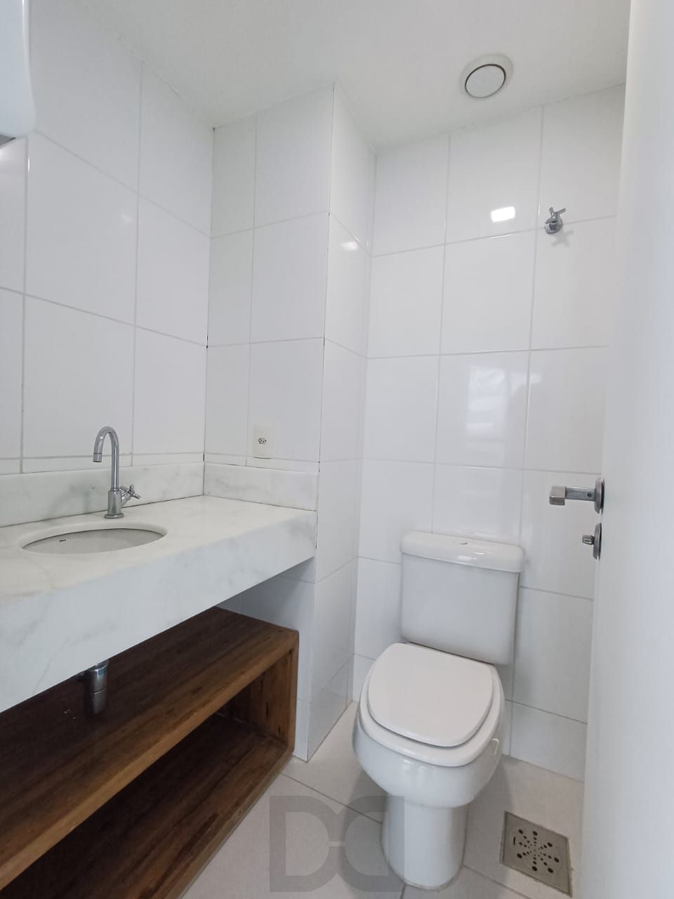 Sala comercial no Cristal Tower. Bairro Cristal. Barra Shopping Sul. — foto 7