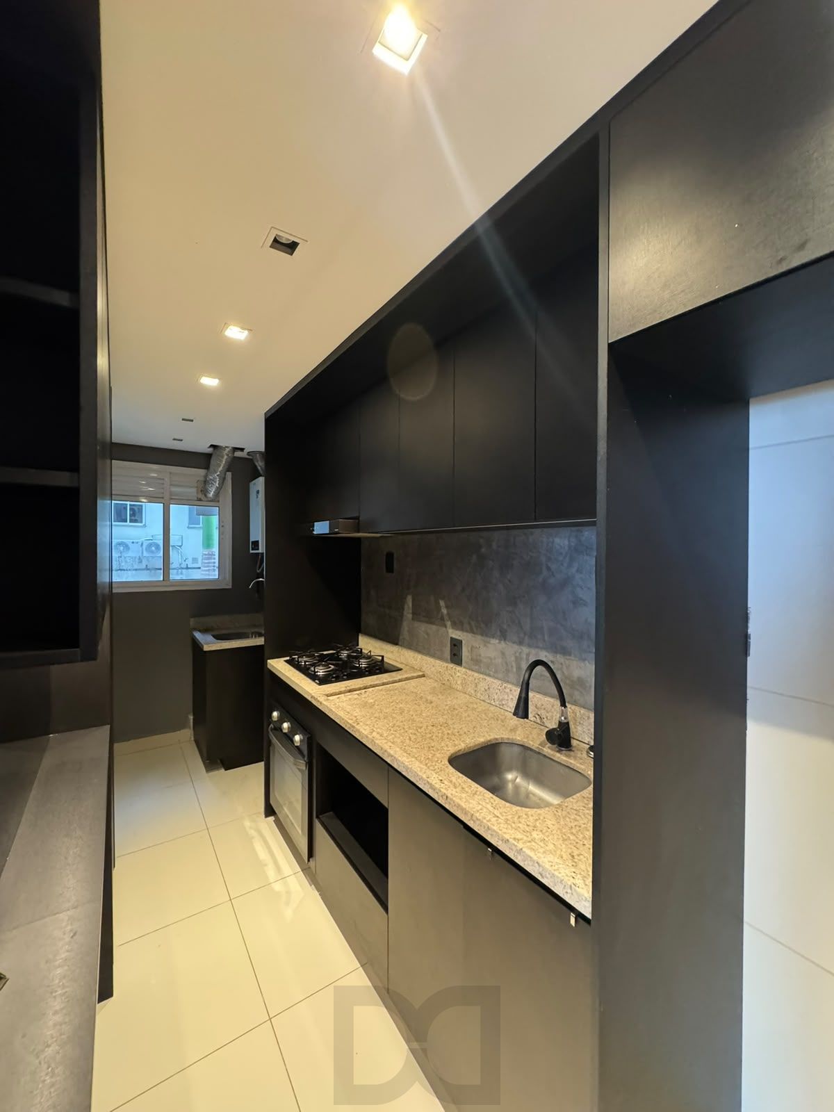 Apartamento com 2 dormitórios, sendo uma suíte no bairro Vila Nova — foto 16