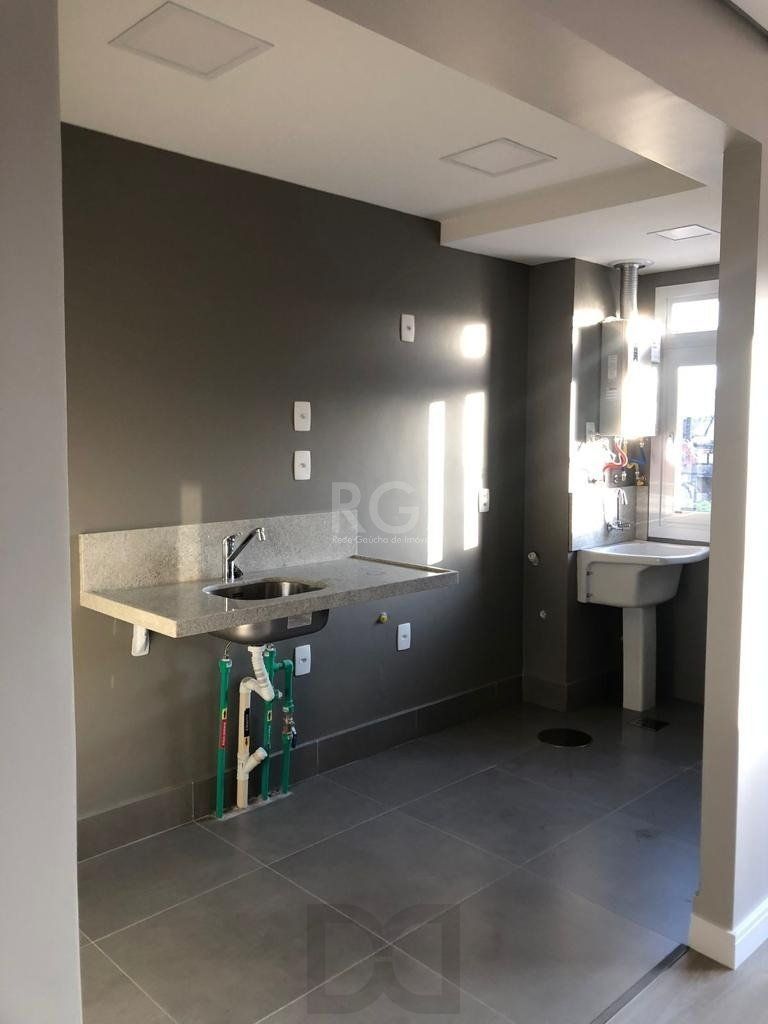 Apartamento para Venda - 60m², 2 dormitórios, sendo 1 suites, 1 vaga - Teresópolis — foto 12
