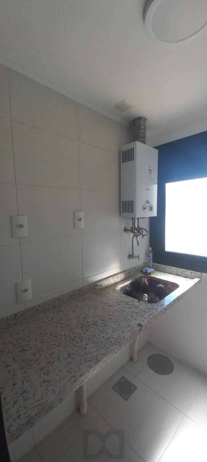 APARTAMENTO 02 DORMITÓRIOS , SUÍTE E VAGA COBERTA — foto 12