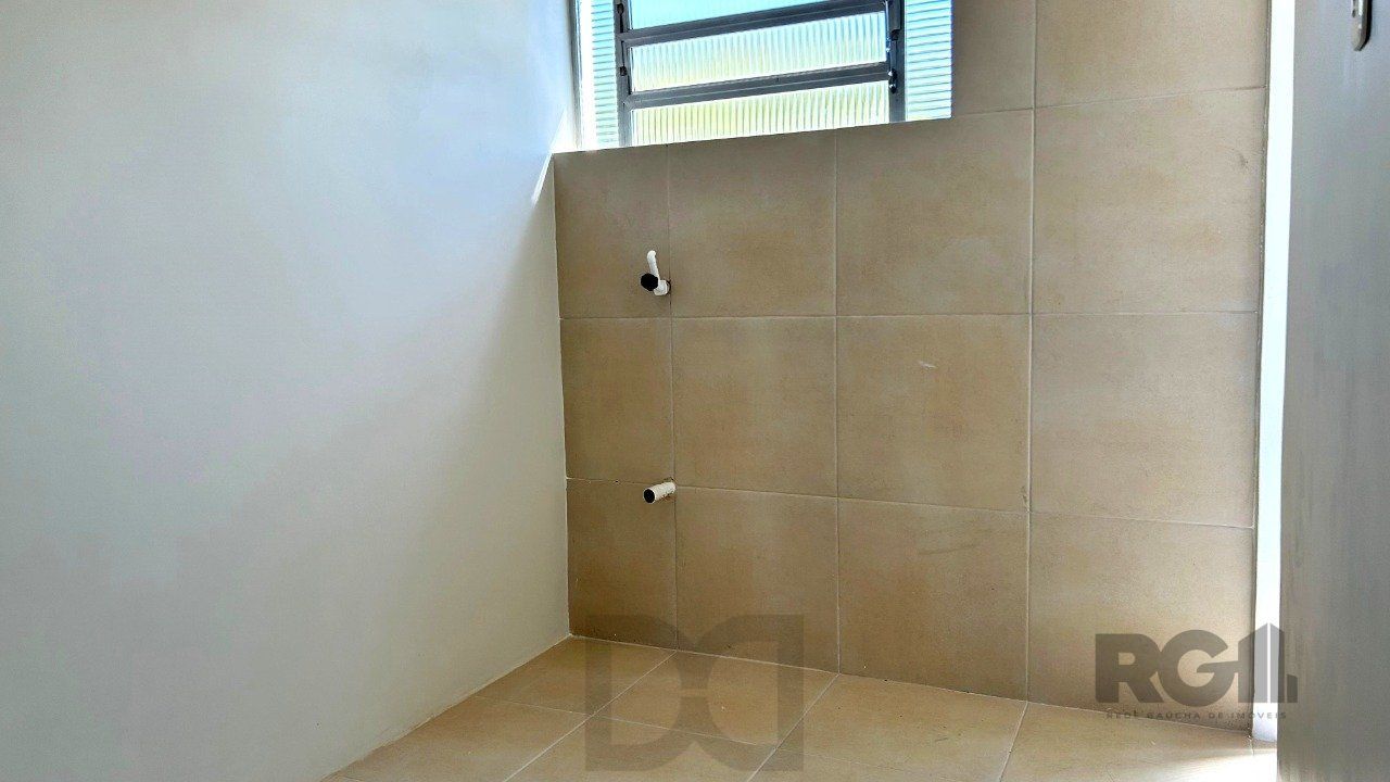 Apartamento 03 dormitórios no bairro Menino Deus, excelente localização. — foto 15