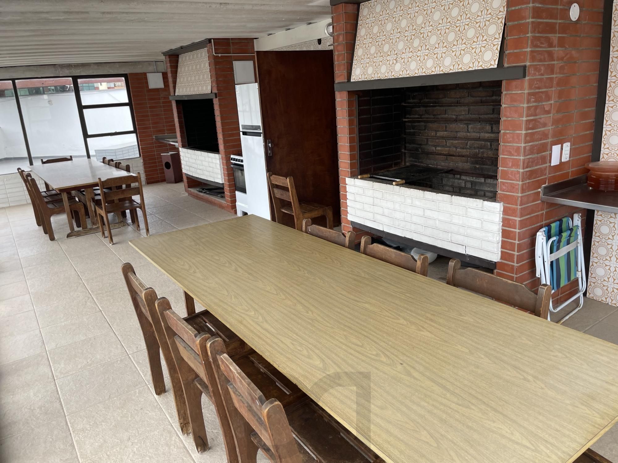Apartamento no bairro Menino Deus com 3 dormitórios com vaga e elevador — foto 36