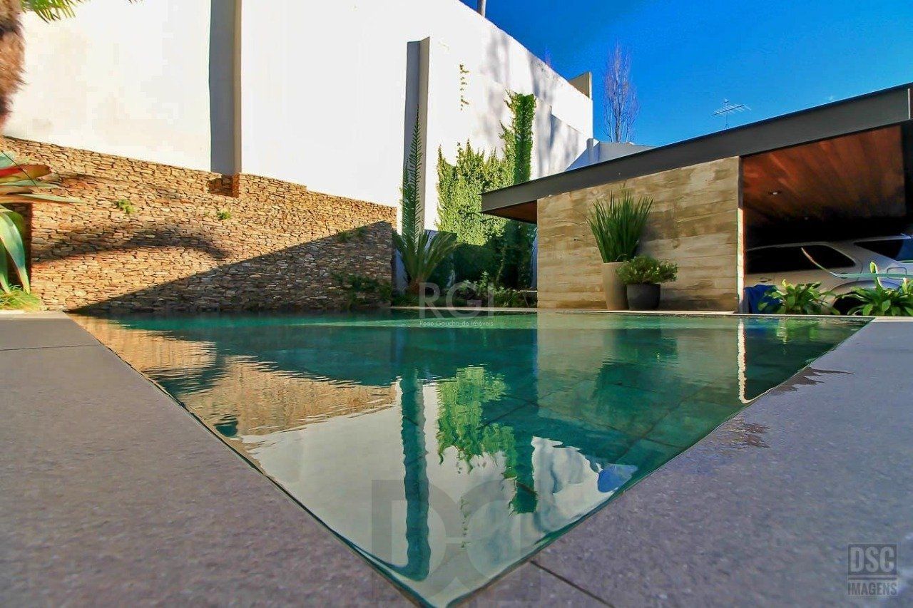 Casa para Venda - 238m², 3 dormitórios, sendo 3 suites, 6 vagas - Três Figueiras — foto 21