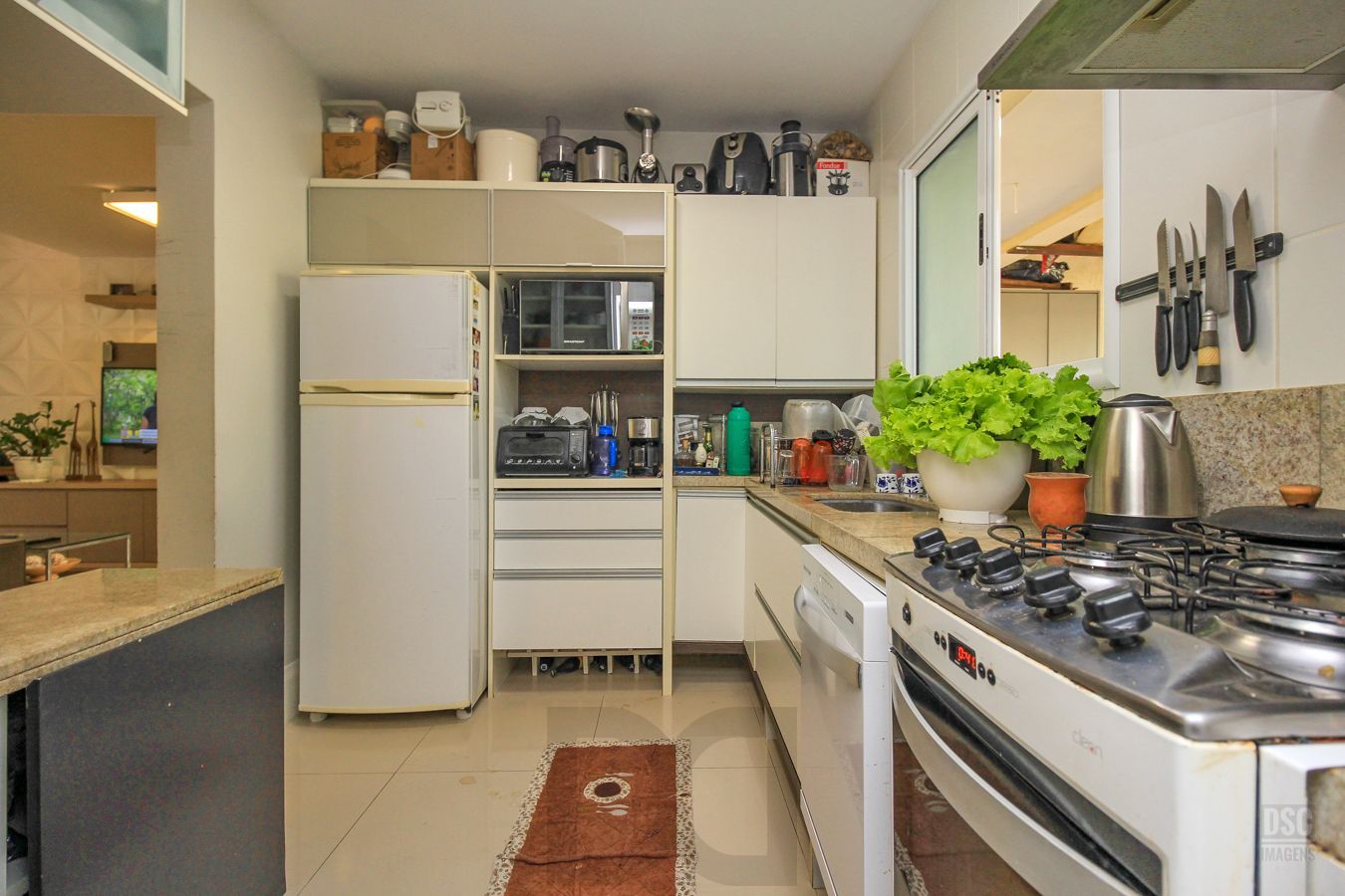 Casa em Condomínio - Imóvel Raro - Excelente Pátio Privativo — foto 11