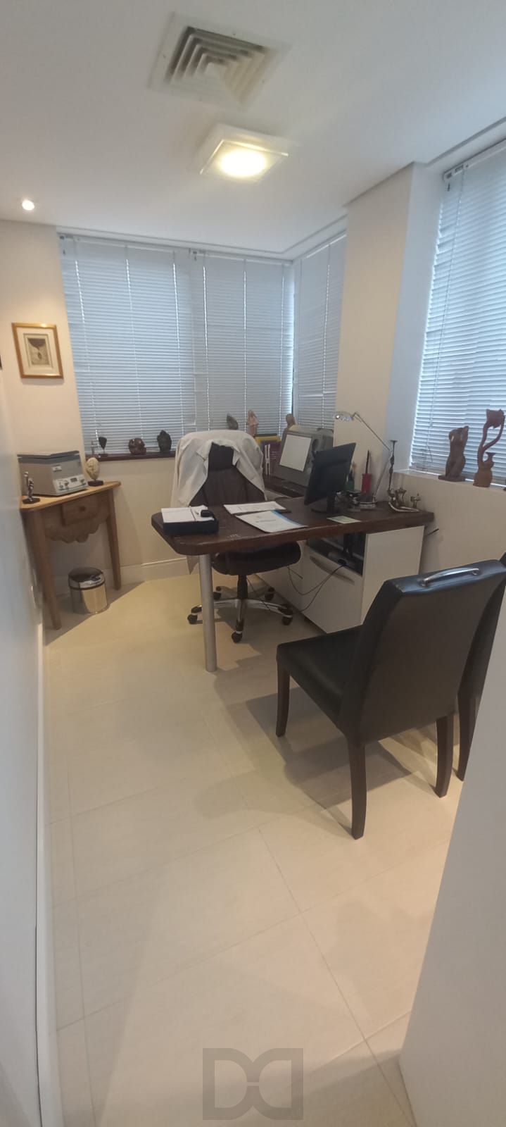 Sala / Conjunto comercial a venda no bairro Moinhos de Vento em Porto Alegre — foto 8