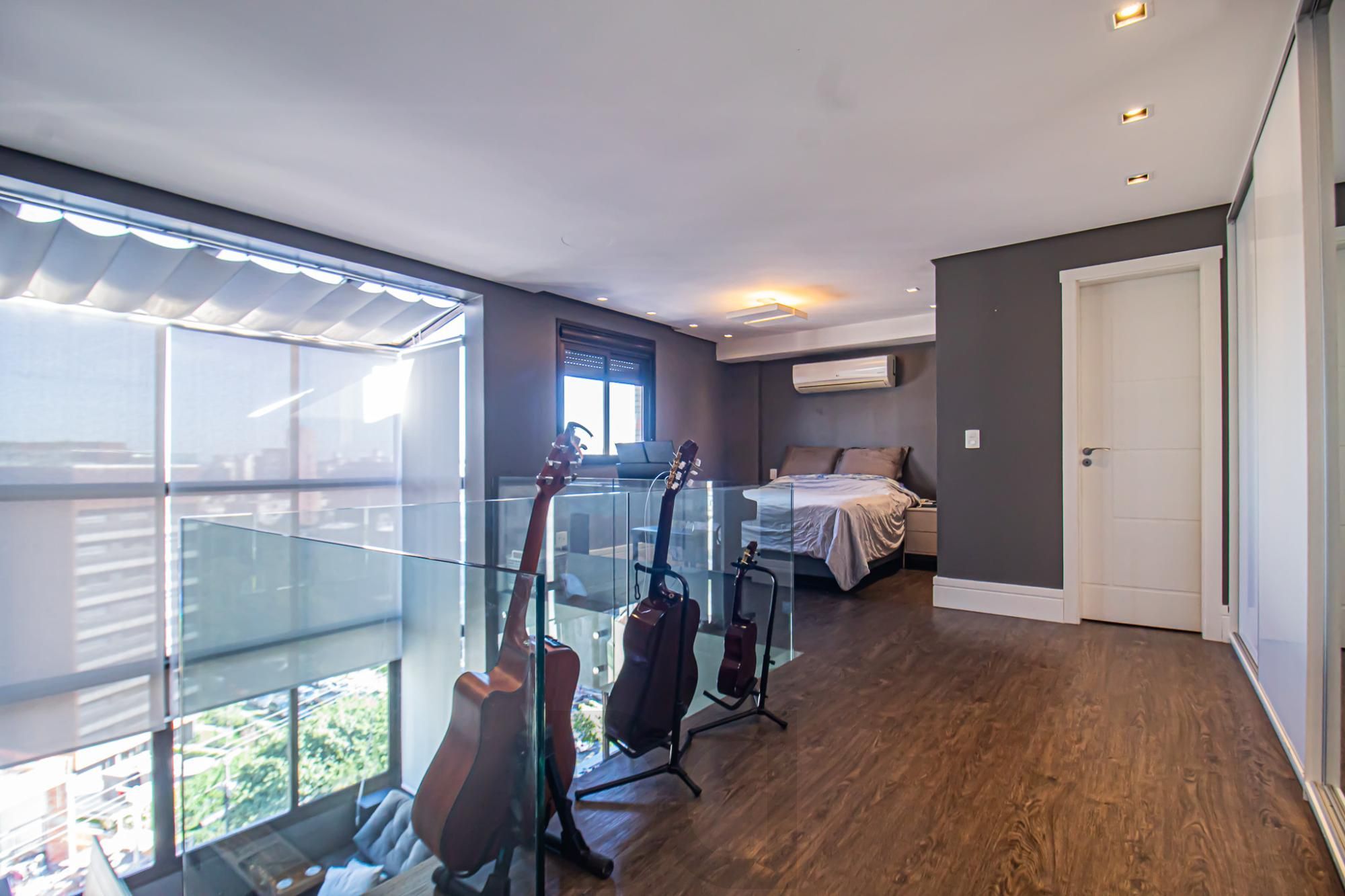 Apartamento Duplex, 1D com lareira no bairro Rio Branco — foto 12