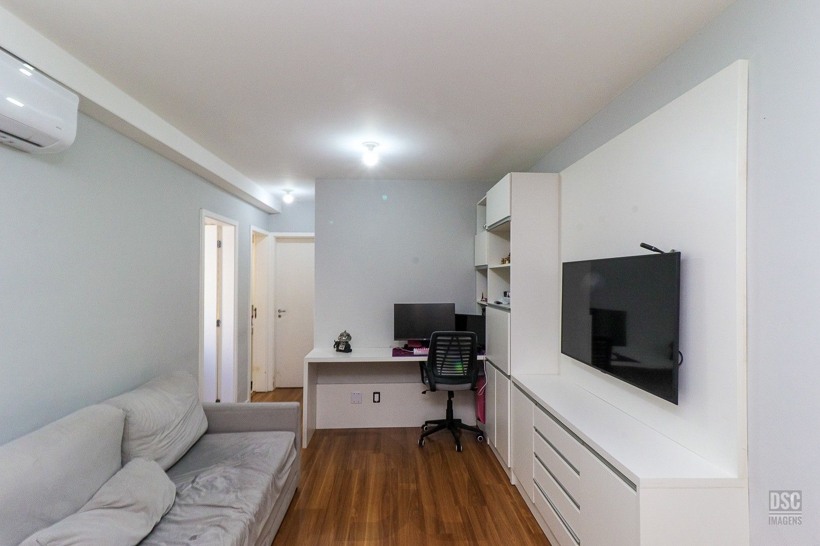 Apartamento aconchegante na Dr. Campos Velho | 2 dormitórios com vaga de garagem — foto 10