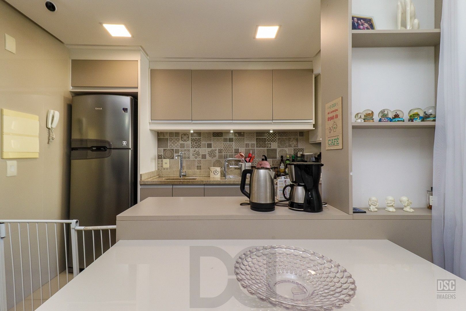 Apartamento aconchegante na Dr. Campos Velho | 2 dormitórios com vaga de garagem — foto 5