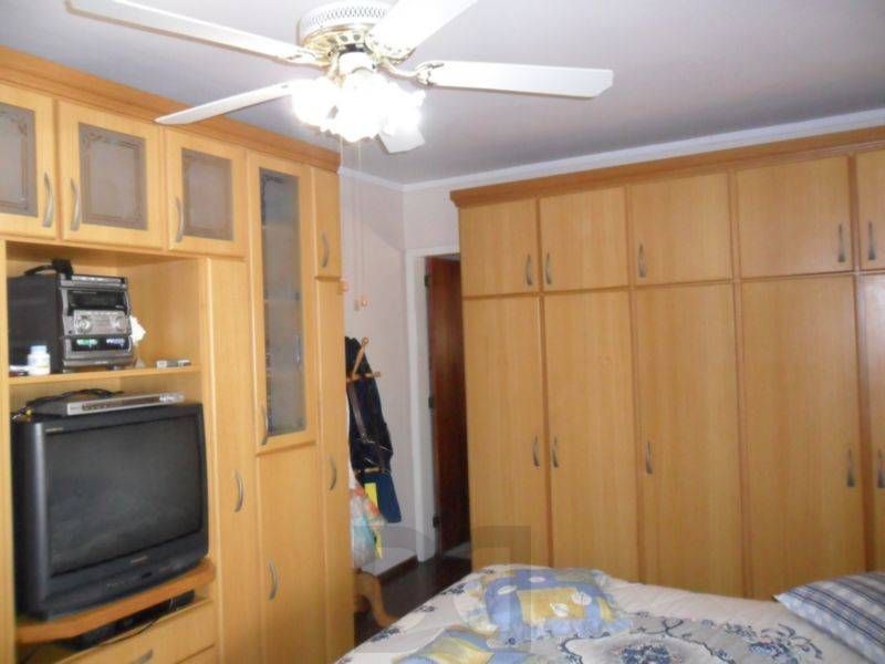 Casa para Venda - 348m², 3 dormitórios, sendo 1 suites, 2 vagas - Medianeira — foto 11