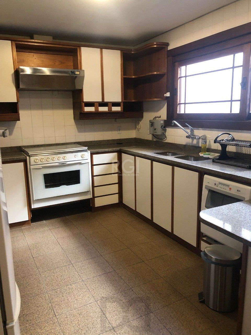 Casa Condominio para Venda - 420m², 3 dormitórios, sendo 3 suites, 2 vagas - Santa Tereza — foto 19