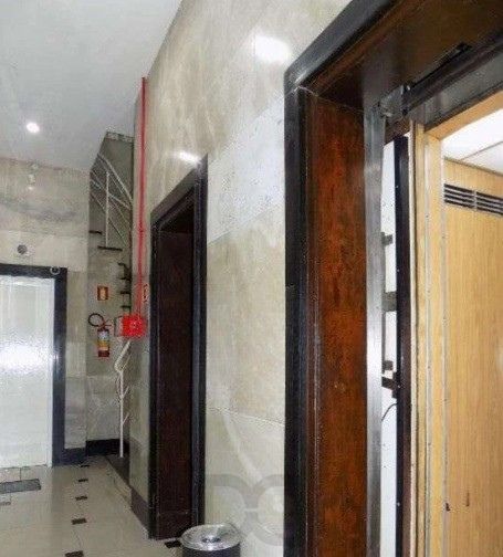 Sala comrcial no centro de Porto Alegre — foto 3