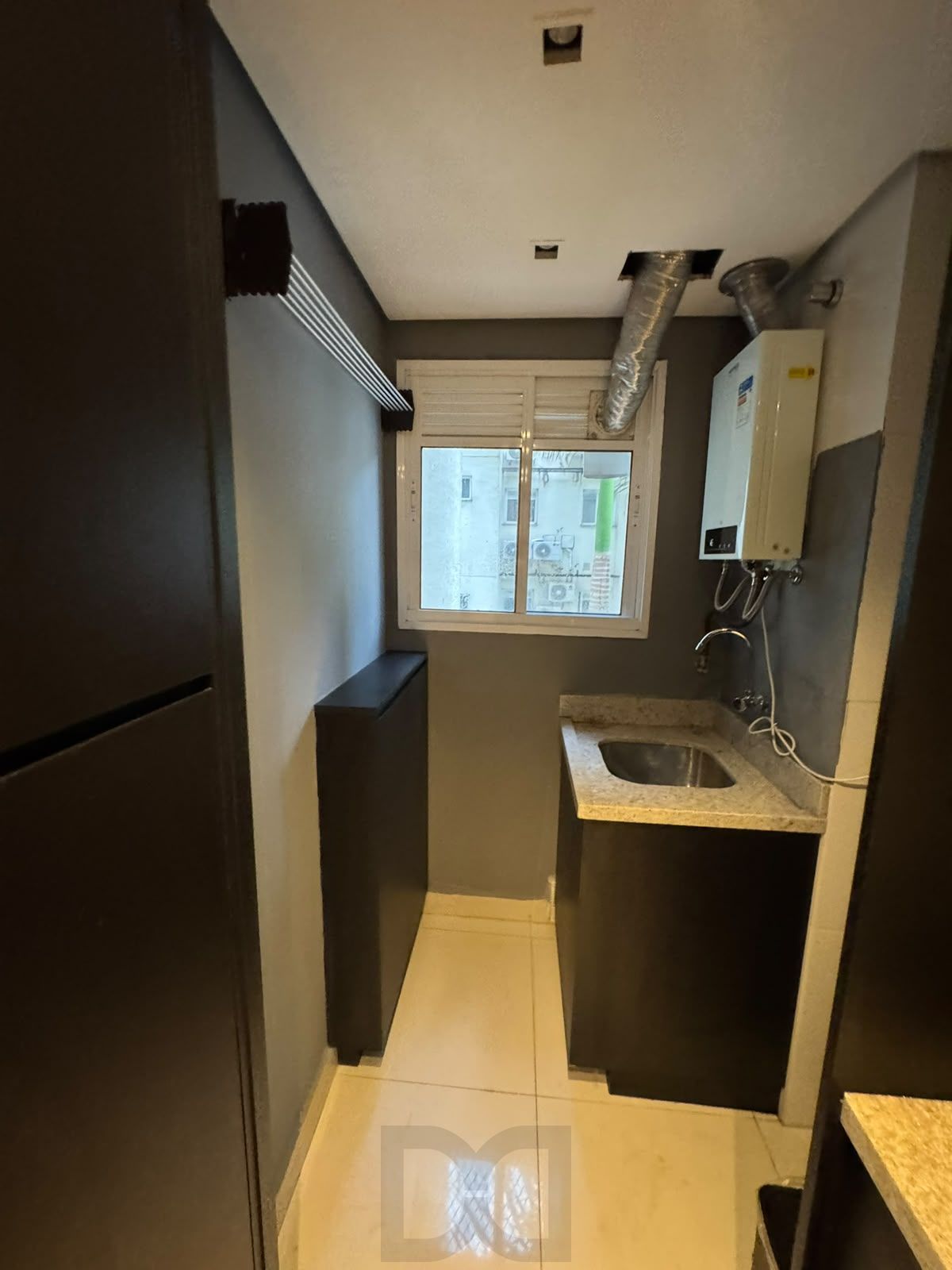 Apartamento com 2 dormitórios, sendo uma suíte no bairro Vila Nova — foto 17