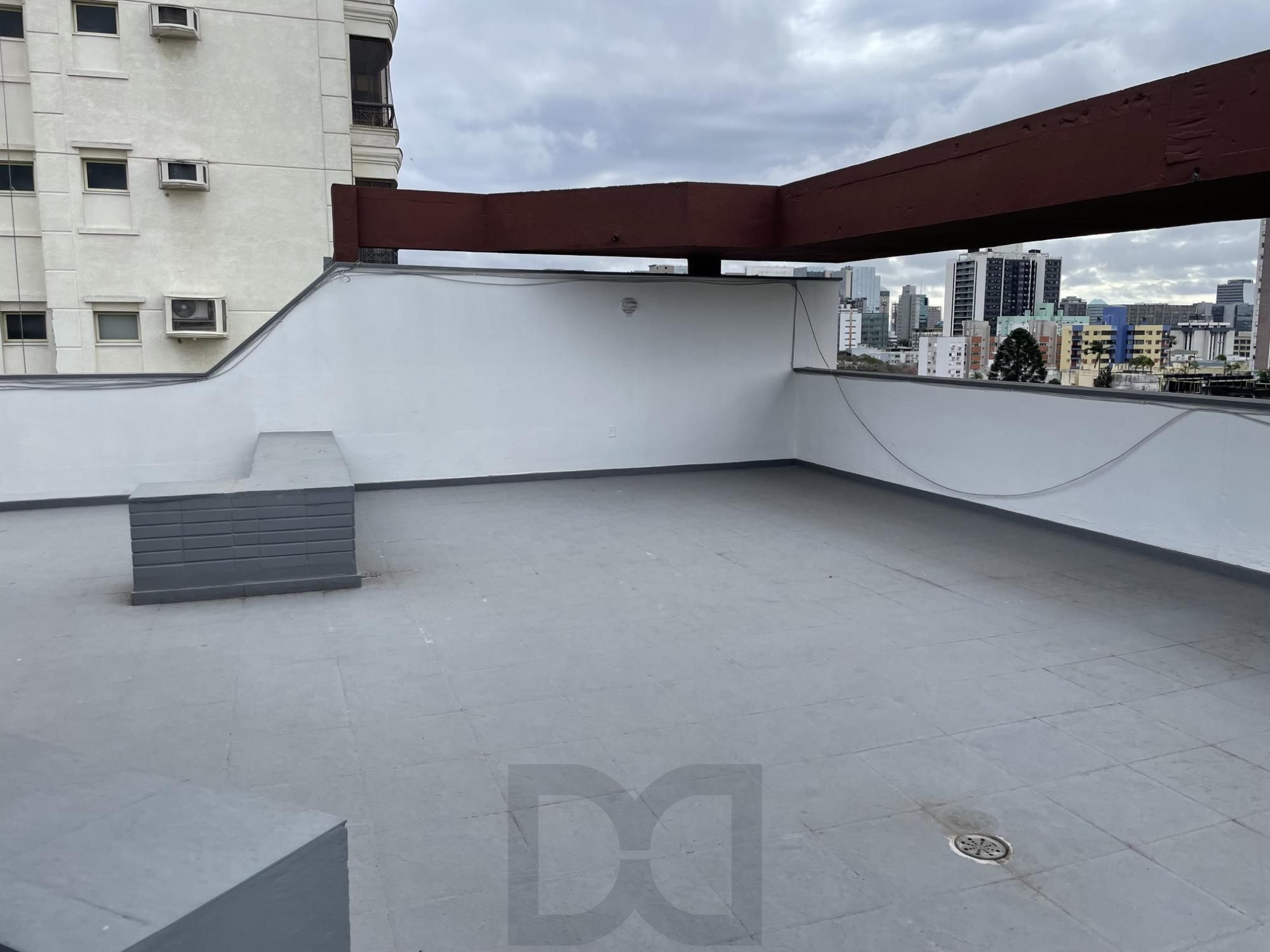 Apartamento no bairro Menino Deus com 3 dormitórios com vaga e elevador — foto 40