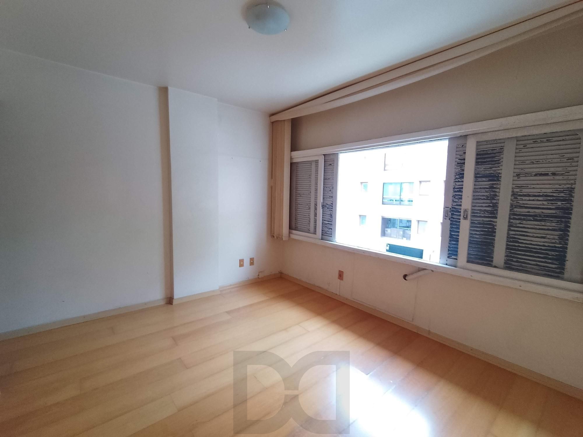 Apartamento 2 dormitórios com vaga e elevador no Moinhos de Vento — foto 12