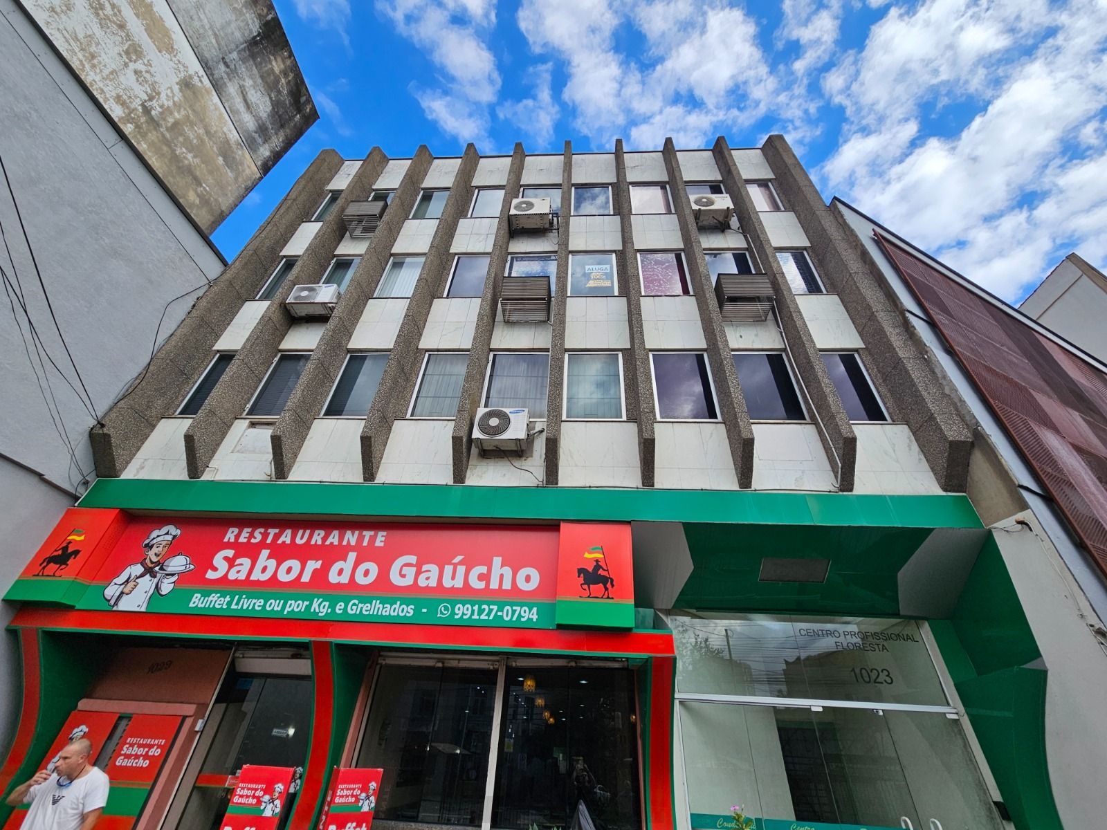 Ampla sala comercial na Cristóvão Moinhos de Vento com 53m2 — foto 8