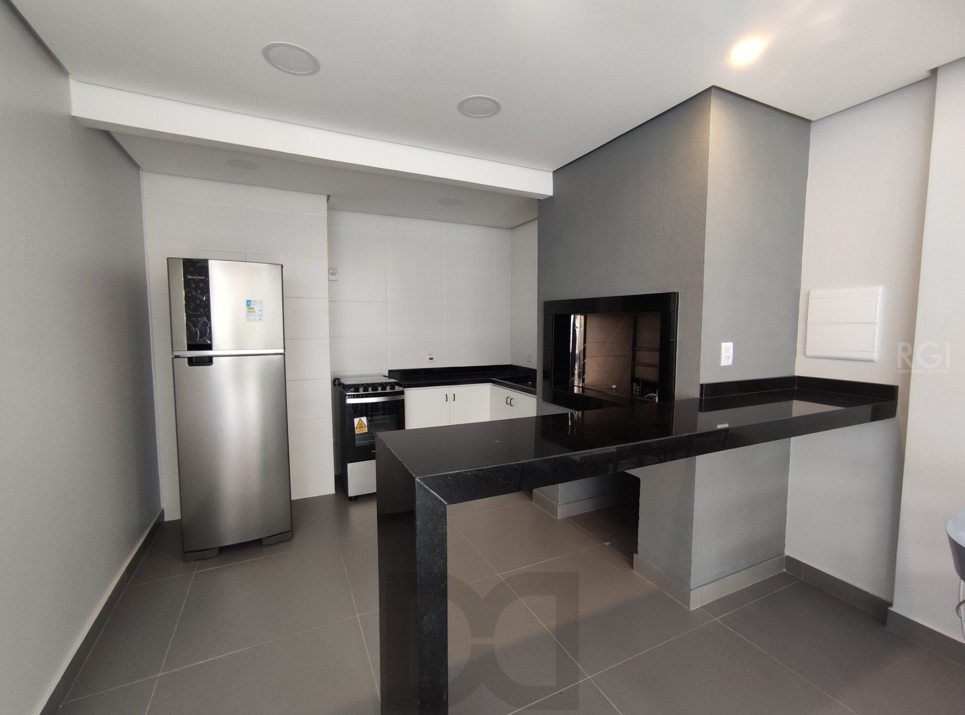 Duplex para Venda - 179.08m², 2 dormitórios, sendo 2 suites, 2 vagas - Petrópolis — foto 18