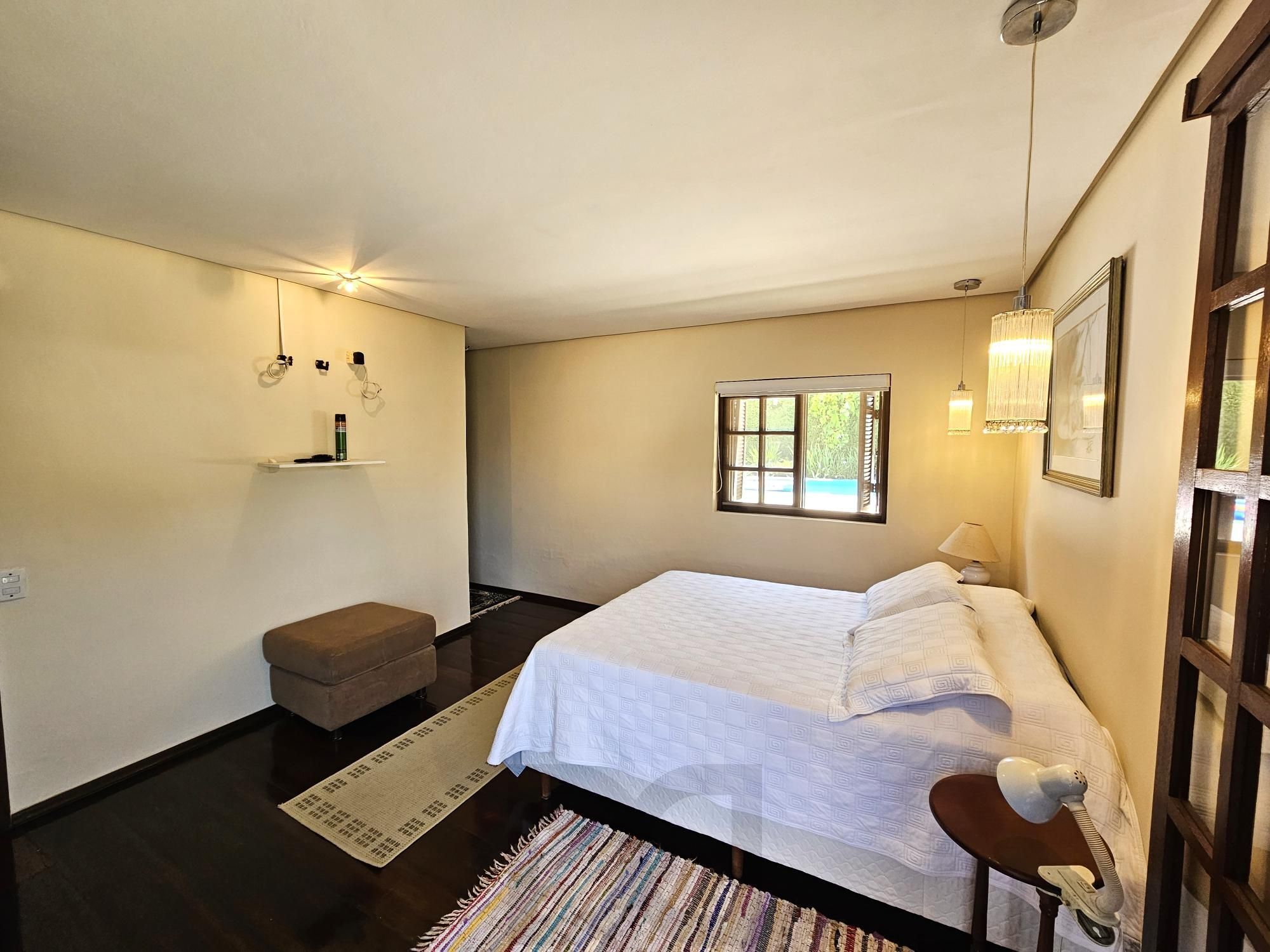 LINDA CASA NO BAIRRO GUARUJÁ - TERRENO COM 22 METROS DE FRENTE — foto 13