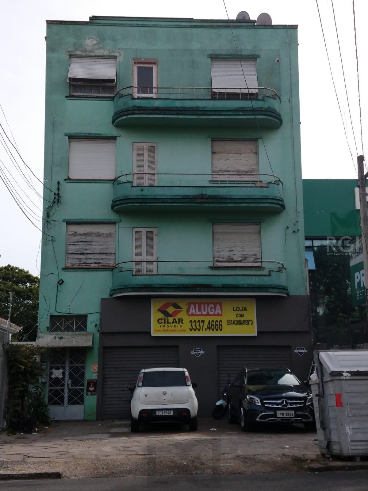 Prédio com Loja e 3 apartamentos - 470.08m², Floresta — foto 1