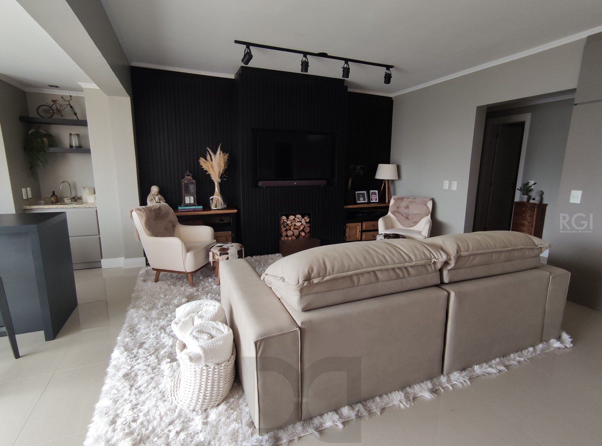 Apartamento para Venda - 162.53m², 3 dormitórios, sendo 3 suites, 2 vagas - Jardim Do Salso — foto 2