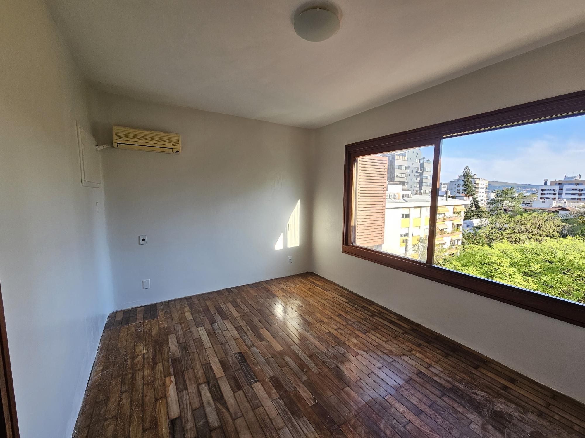 APARTAMENTO EM FRENTE A PRAÇA - BAIRRO PETRÓPOLIS — foto 13