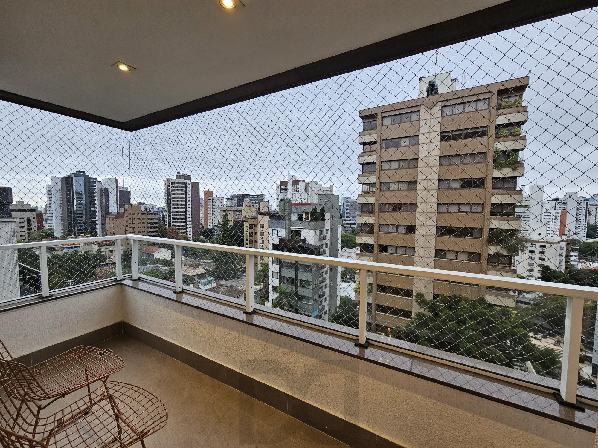 ANDAR ALTO BAIRRO BELA VISTA | ANDAR INTEIRO COM 180M2 — foto 3