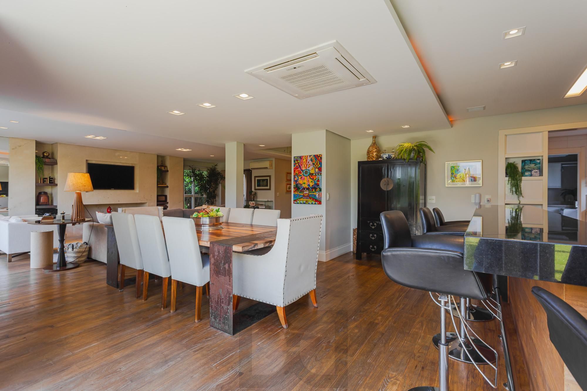 CONDOMINIO ATMOSFERA - CASA MOBILIADA DE 4 SUÍTES COM 4 VAGAS — foto 17