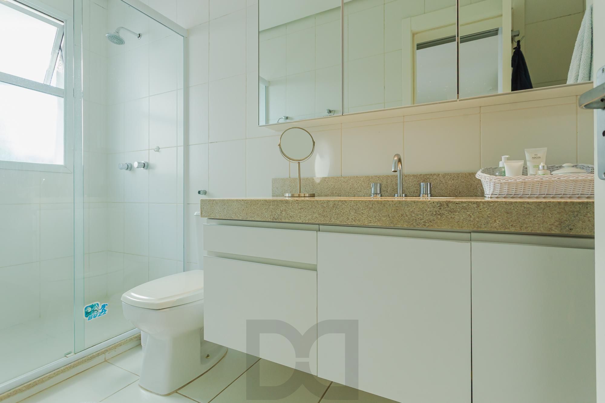 CONDOMINIO ATMOSFERA - CASA MOBILIADA DE 4 SUÍTES COM 4 VAGAS — foto 43