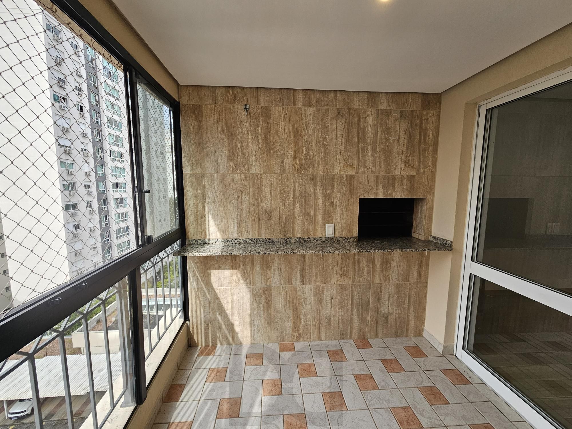Apartamento 3 Dorm sendo 1 suite e 2 vagas — foto 4