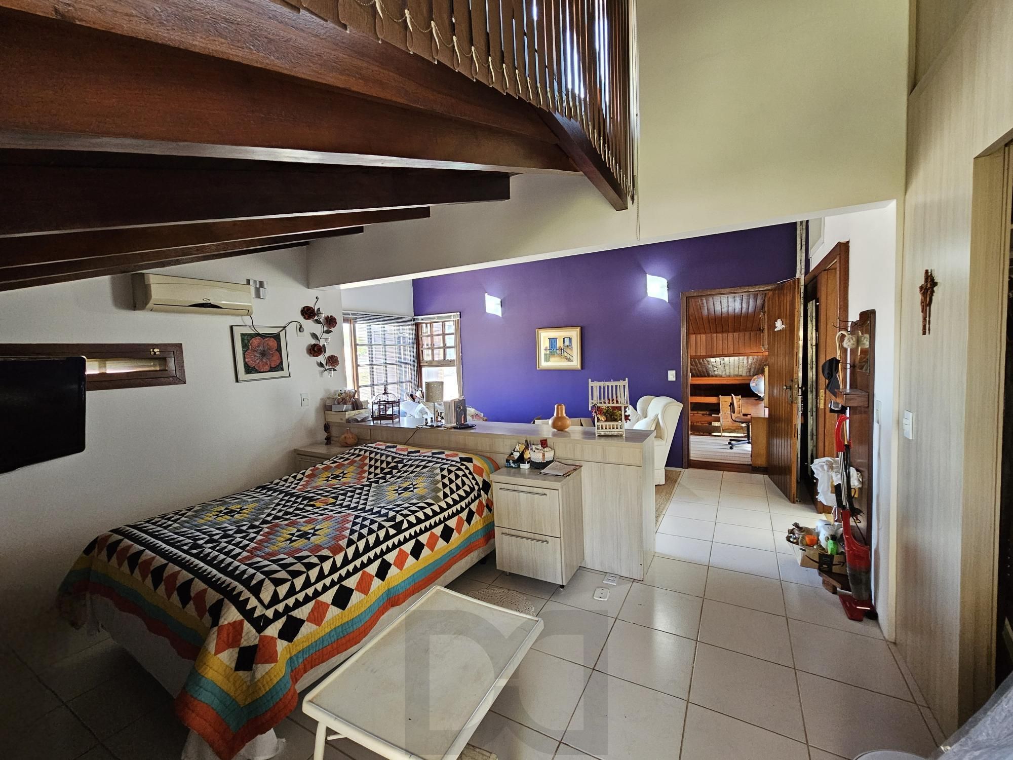 LINDA CASA NO BAIRRO GUARUJÁ - TERRENO COM 22 METROS DE FRENTE — foto 26